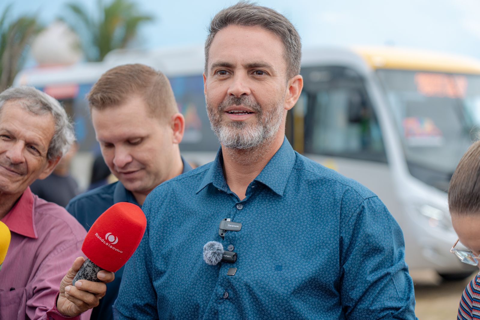 De acordo com o Léo Moraes, os novos cilindros balizadores já estão ajudando a organizar pontos importantes da cidade